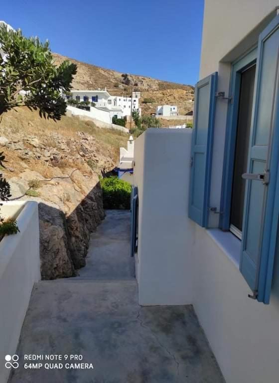 Anemoessa Studios Serifos Town المظهر الخارجي الصورة