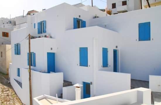 Anemoessa Studios Serifos Town المظهر الخارجي الصورة